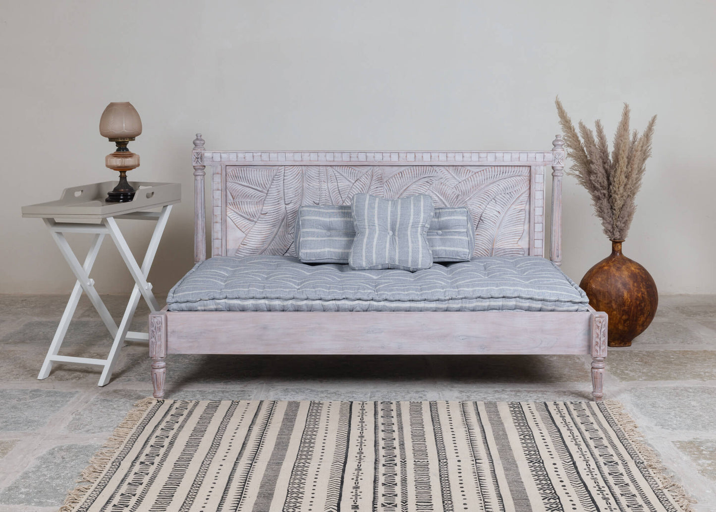 Amazon Day Bed